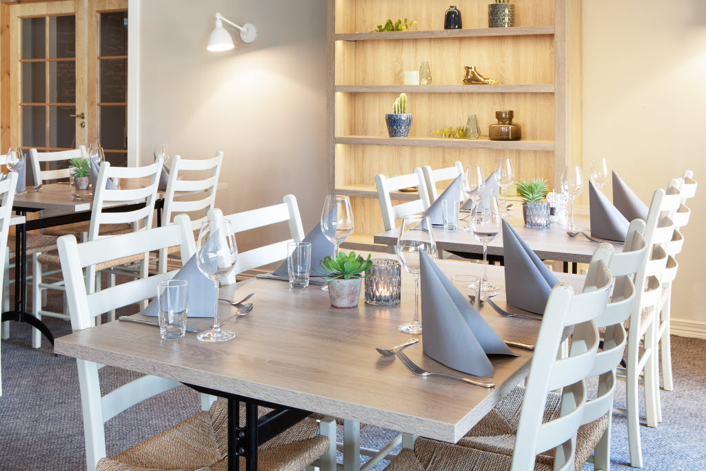 Copyright: : Tord-Erik Andresen
www.hotellfoto.no
Restaurant